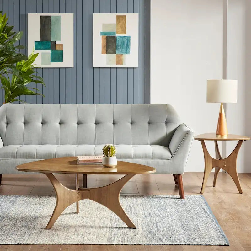 Table basse triangulaire en bois